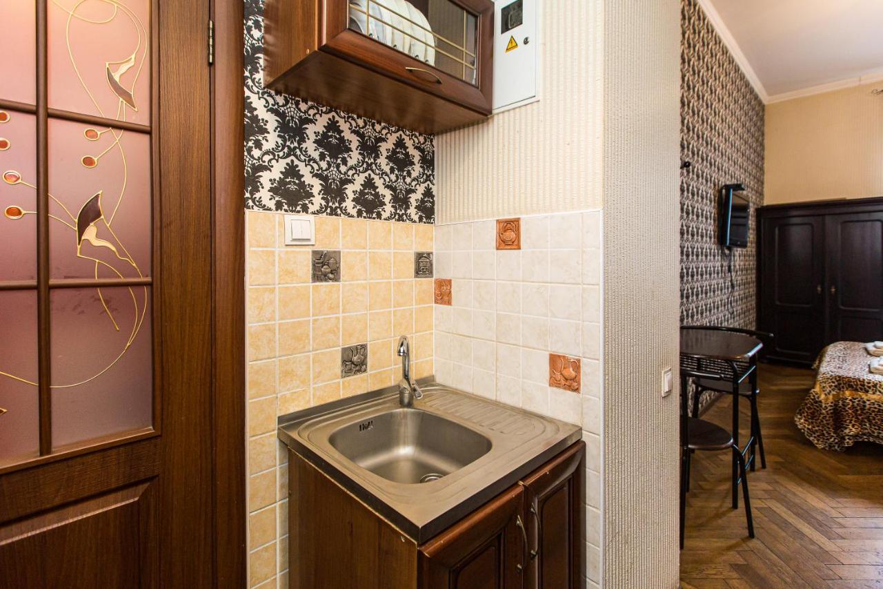 Квартира В Оренду На Копеника 12, Біля Палацу Потоцьких Leópolis Exterior foto